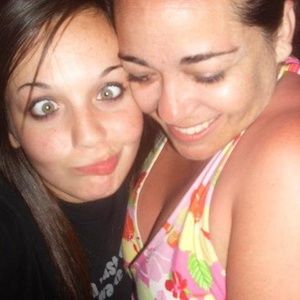 Meet your Posher, Gab